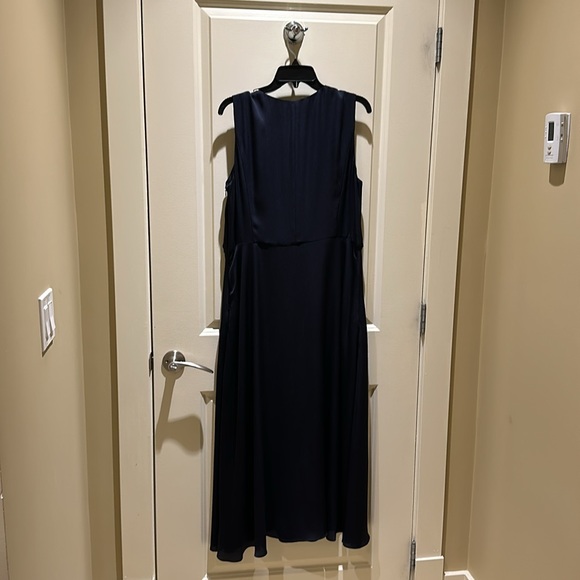 Beautiful Lafayette 148 maxi dress - Picture 3 of 7